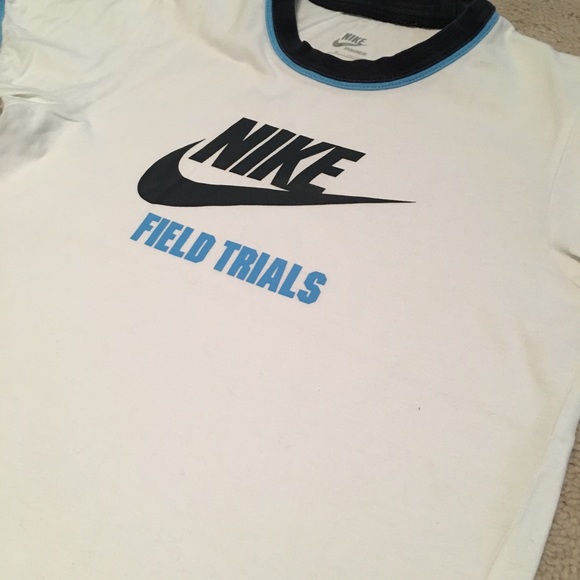 Boys Nike tee - Picture 1 of 5